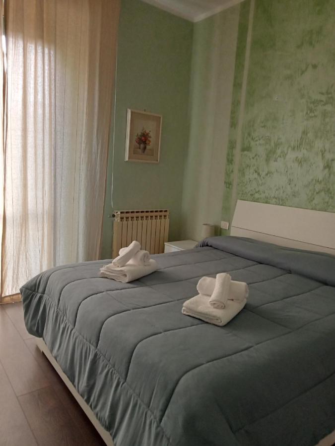 Casa Sofia - Appartamento Con Parcheggio Riservato Terni Eksteriør billede